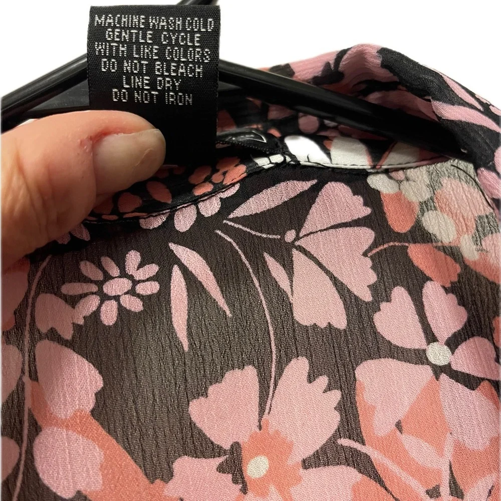 Elementz Pink and White Notched Collar Blouse - Picture 6 of 7